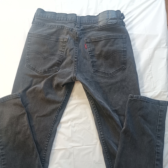 Black Levi Jeans - Picture 4 of 6